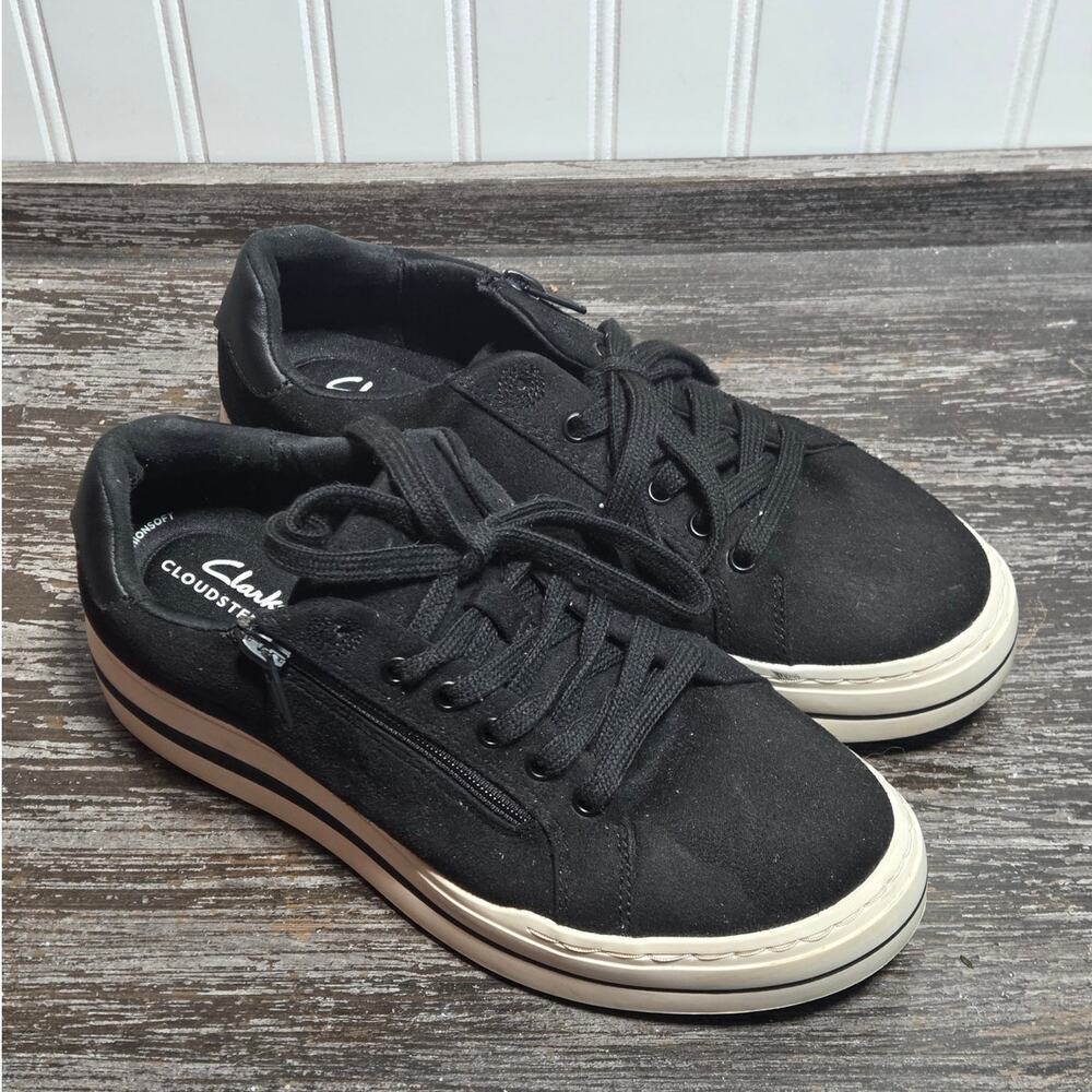 Clarks Women's Cloud Steppers Black Faux Suede Lace Up Size 7.5 W